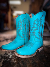 Load image into Gallery viewer, Tanner Mark Girl&#39;s Boots - Addy
