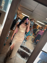 Load image into Gallery viewer, Southern Belle Midi Dress
