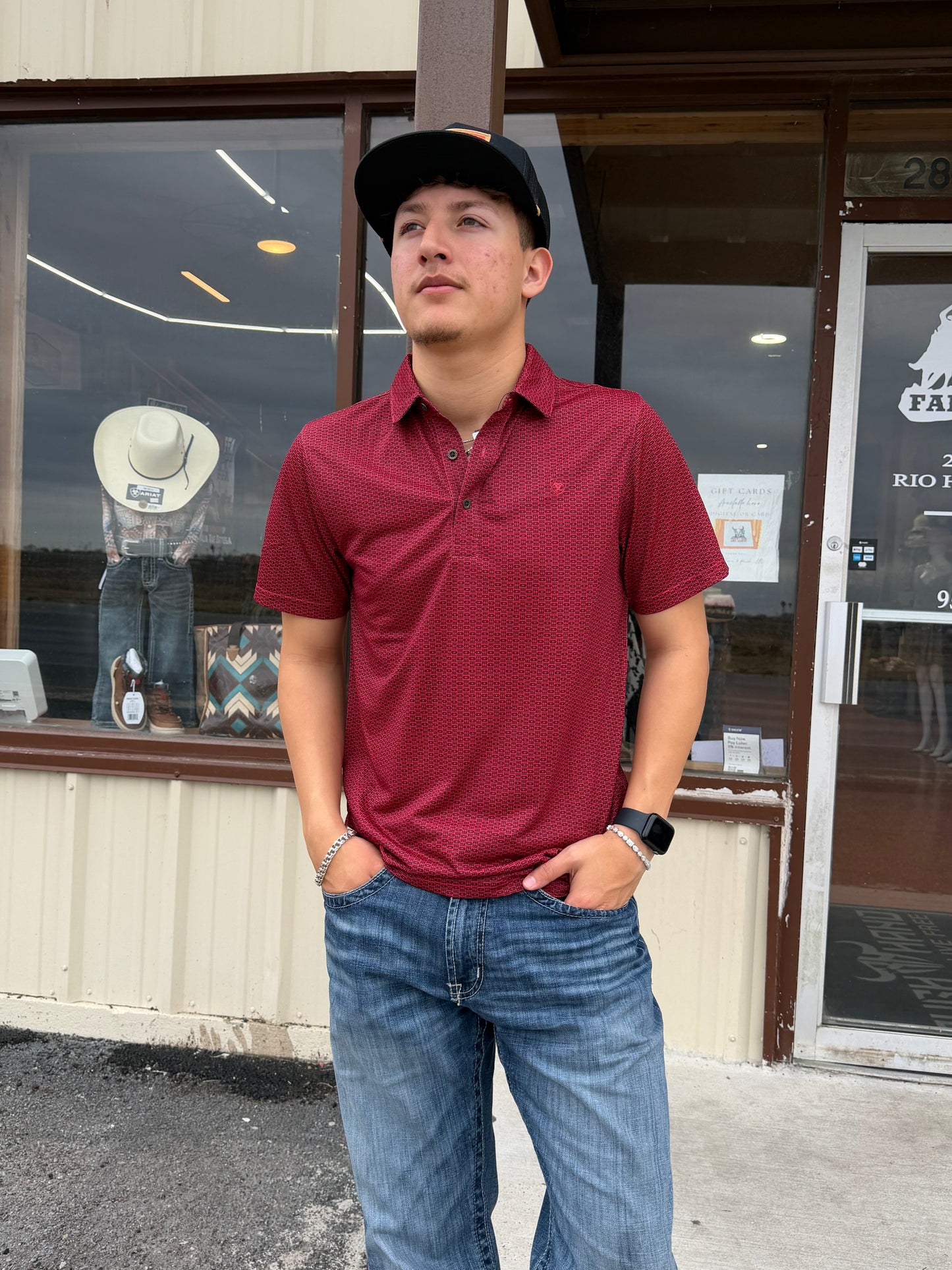 ARIAT CHILI PEPPER TRIBE GEO FITTED - MENS 👕