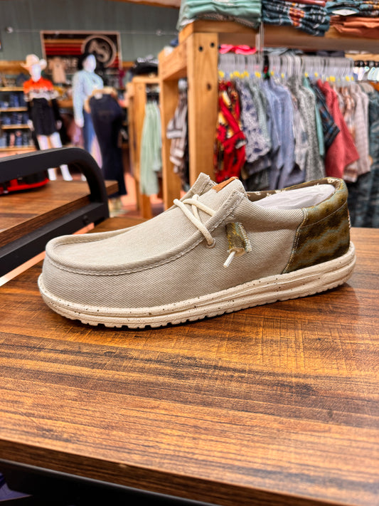 Wally Funk Teton Tan/Multi