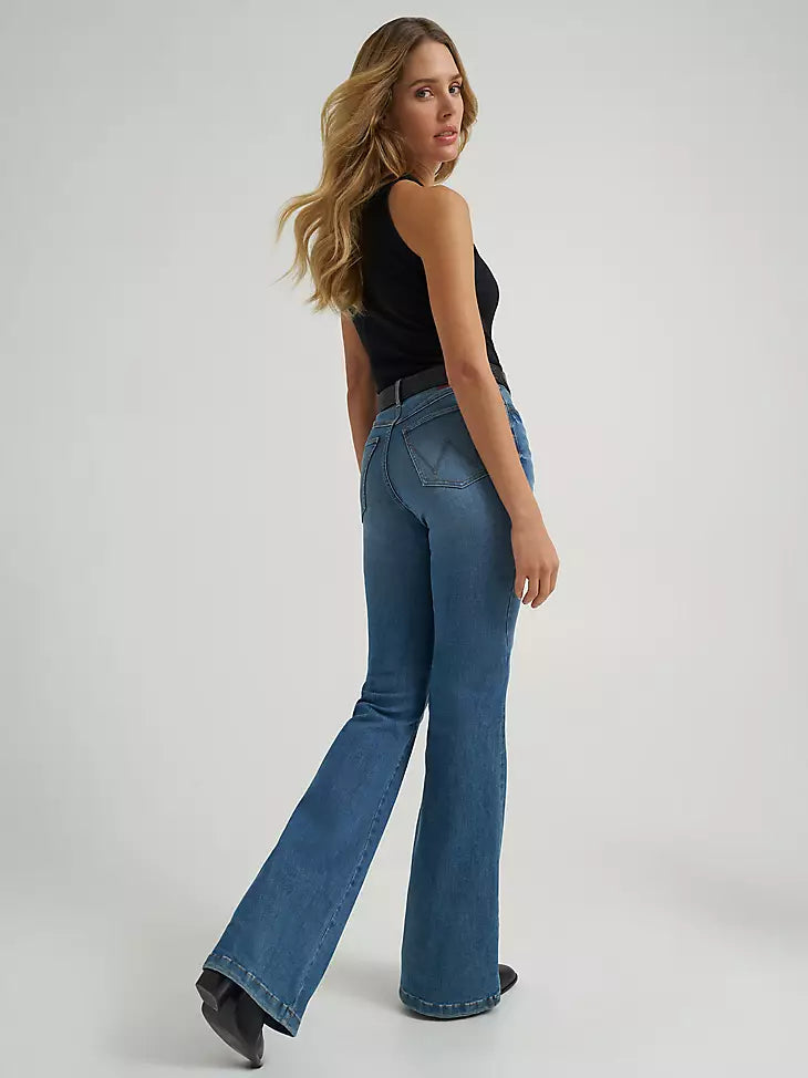 Wrangler Women’s Bespoke Light Wash Flare Jeans