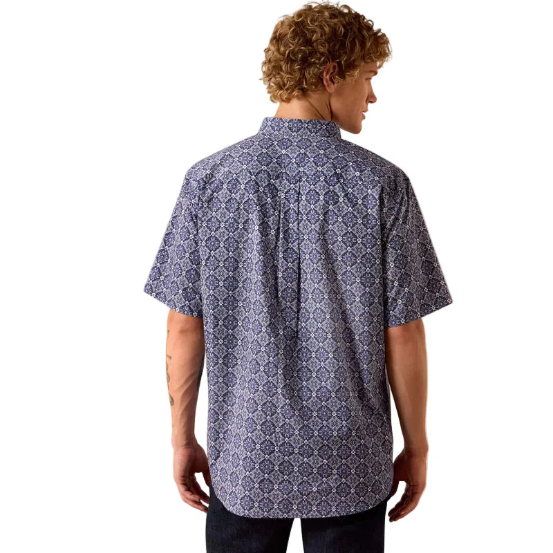 Men's Ariat Evening Blue Medallion Print Bill Classic Fit Shirt 10073524l