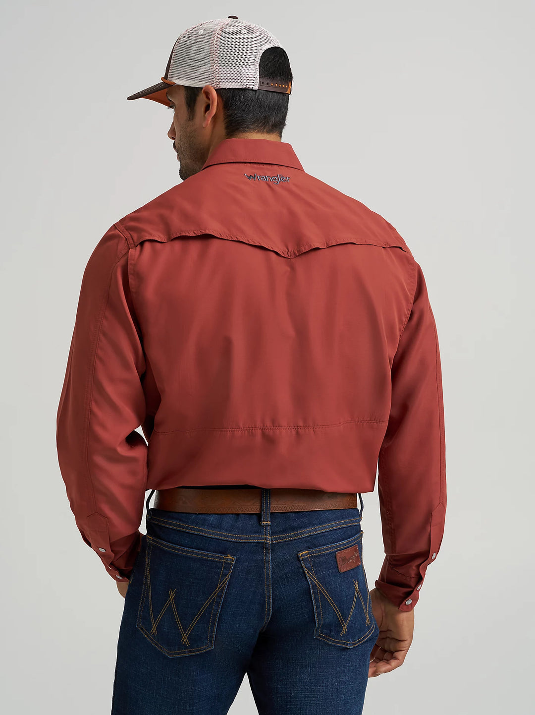 MEN'S WRANGLER PERFORMANCE RUST SNAP LONG SLEEVE SOLID SHIRT