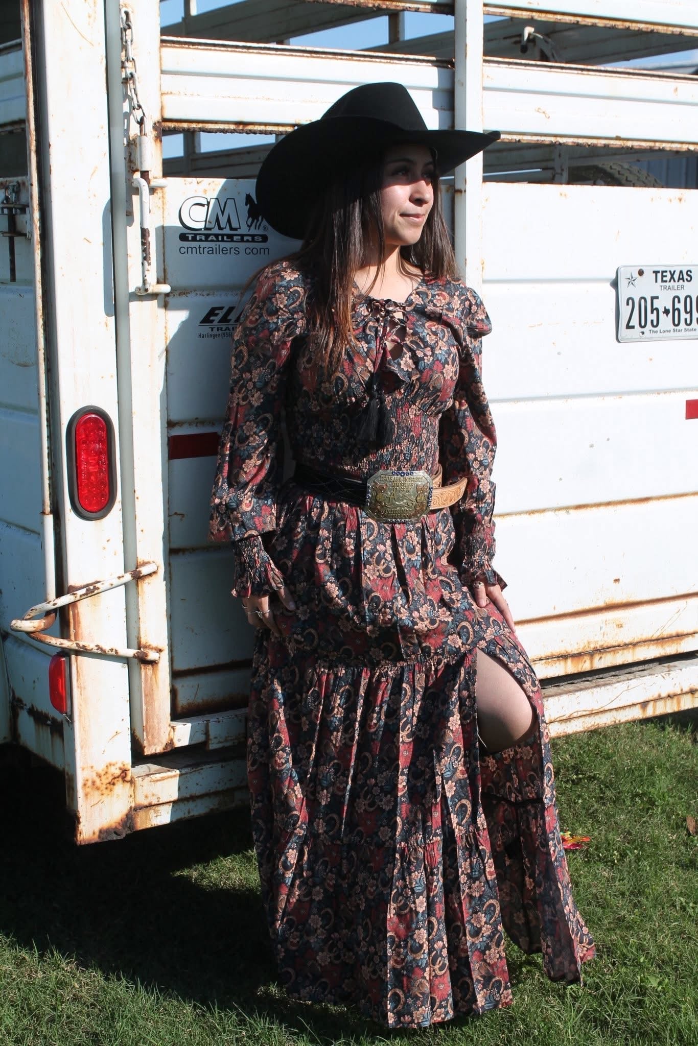 ROCK & ROLL COWGIRL BLACK FLORAL HORSESHOE DRESS BWD2R07785