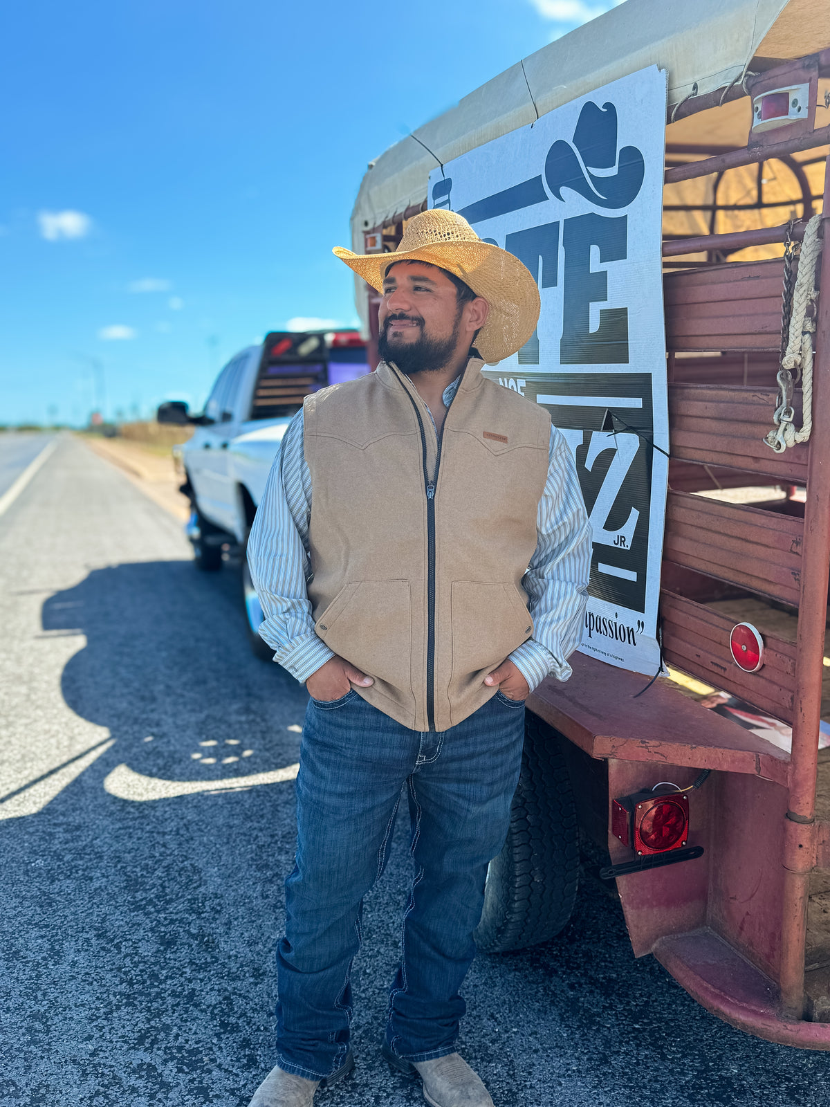 Cinch Men’s Khaki Vest 🤠