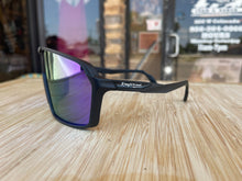 Load image into Gallery viewer, Roughhand &#39;Pathfinder Purple&#39; Sunglasses
