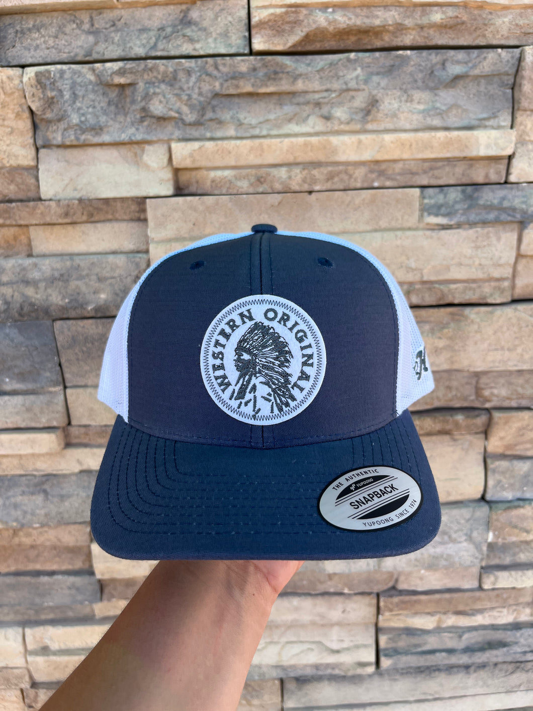 Quanah Navy/White Cap