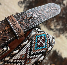 Load image into Gallery viewer, Nacona Men&#39;s Beaded Cross Belt
