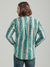 Load image into Gallery viewer, Wrangler Men&#39;s Turquoise Aztec Checotah L/s
