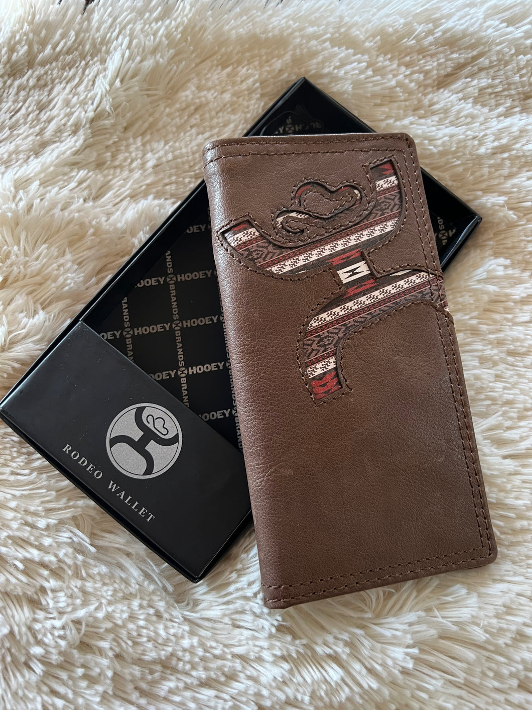 Hand's Up Hooey Logo Rodeo Wallet w/Nomad Print Inlay
