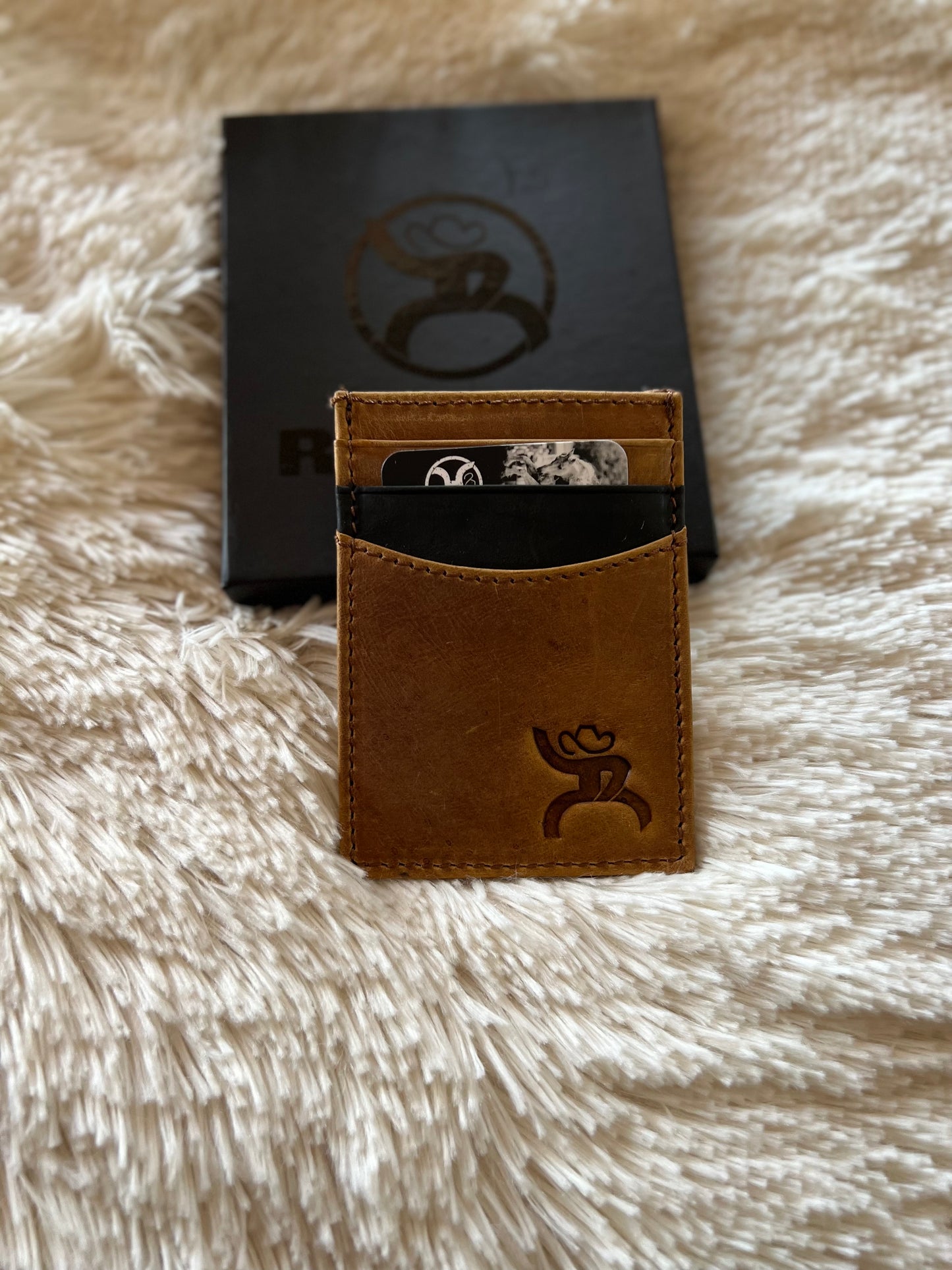 Roughy Branded Money Clip w/Black Leather Accent Pocket RMC005-TNBK✅
