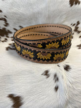 Load image into Gallery viewer, American Darling Tooled Purse Strap
