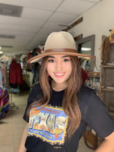 Load image into Gallery viewer, Fall Felt Hats
