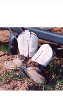 Load image into Gallery viewer, Straight Latigo Youth Spur Strap
