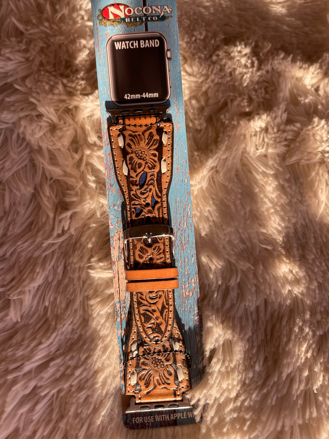 Buck Lace w/ Tooled Flower apple watch band (L)