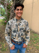 Load image into Gallery viewer, GG Camo Microfiber Long Sleeve
